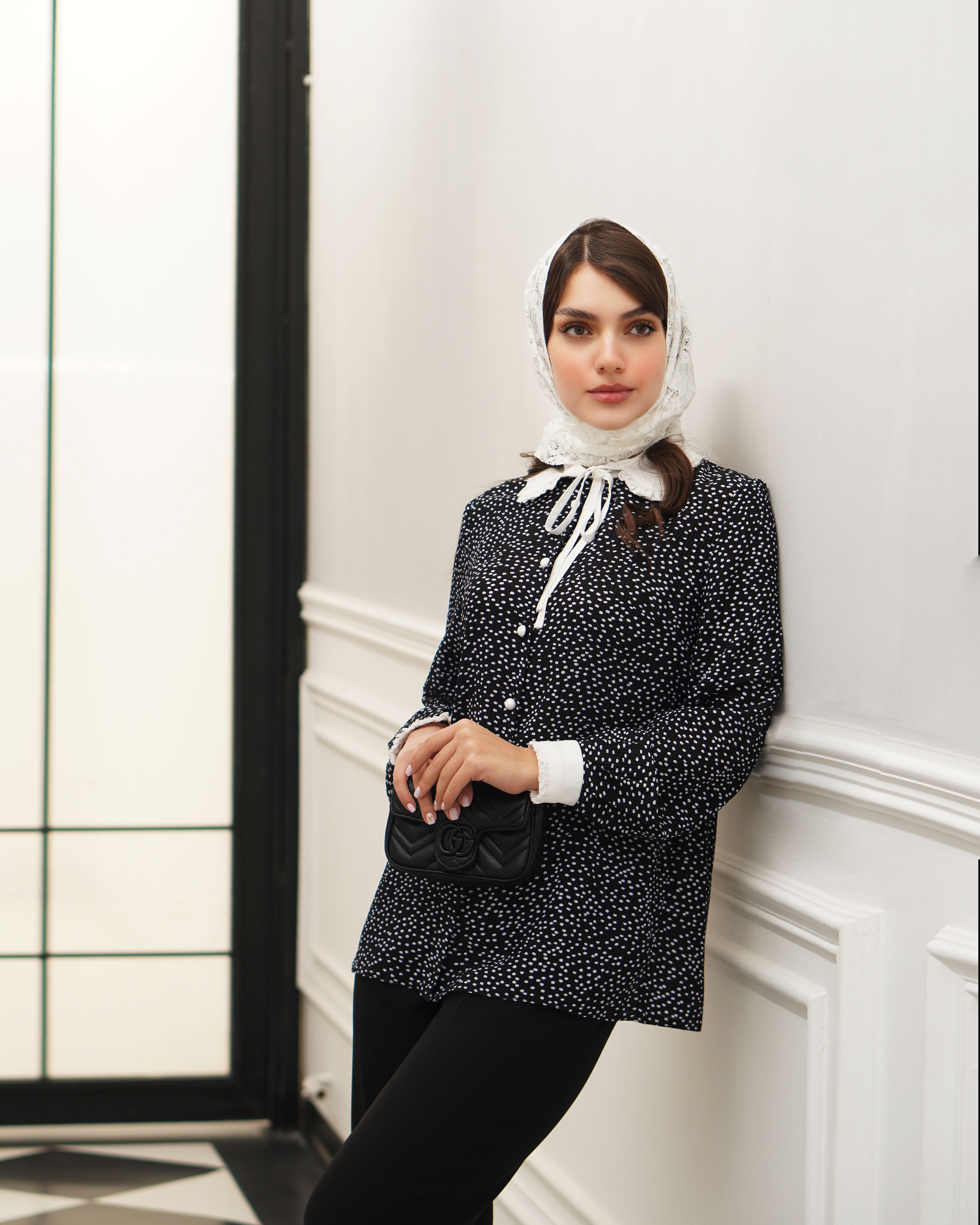 شومیز خالخالی